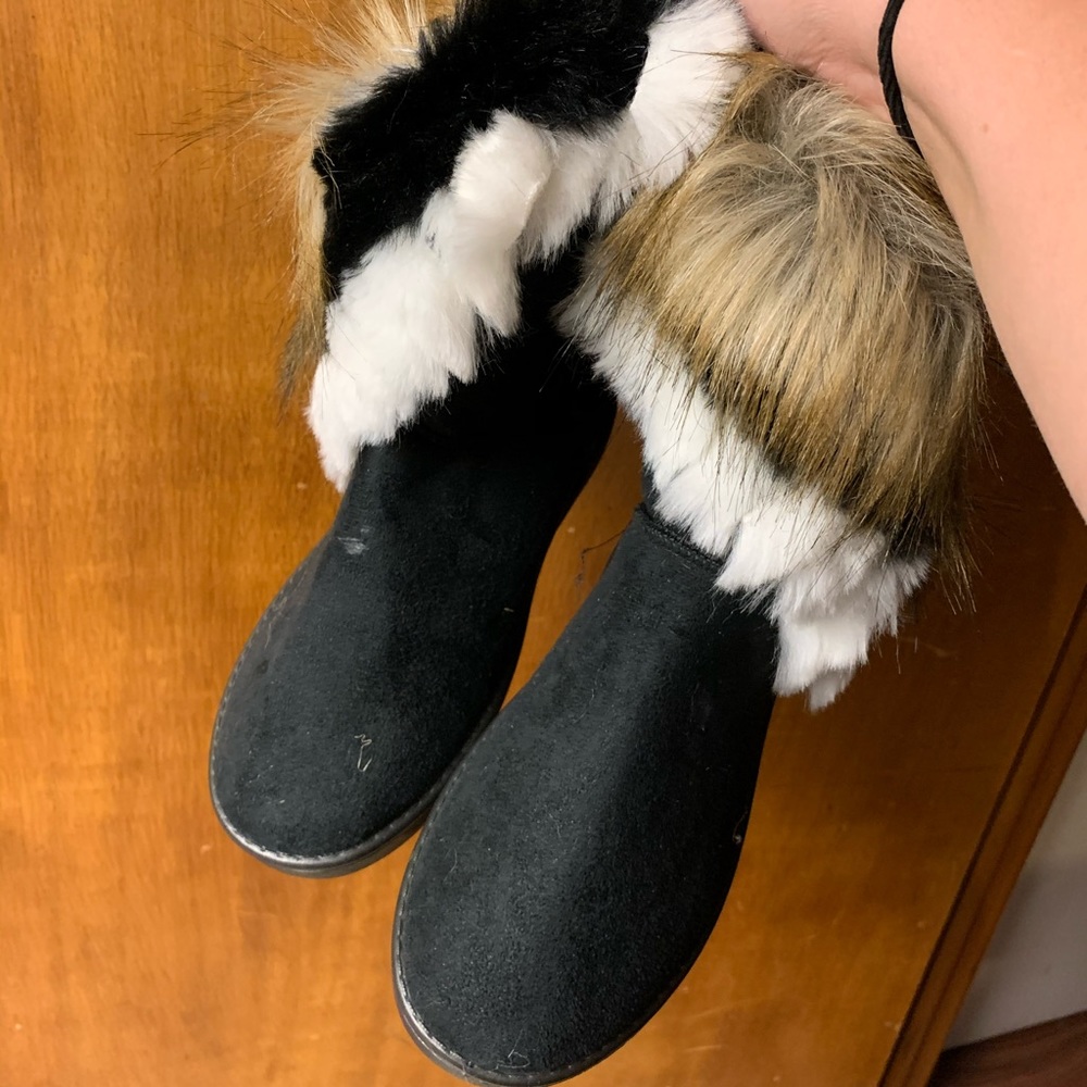Black boots